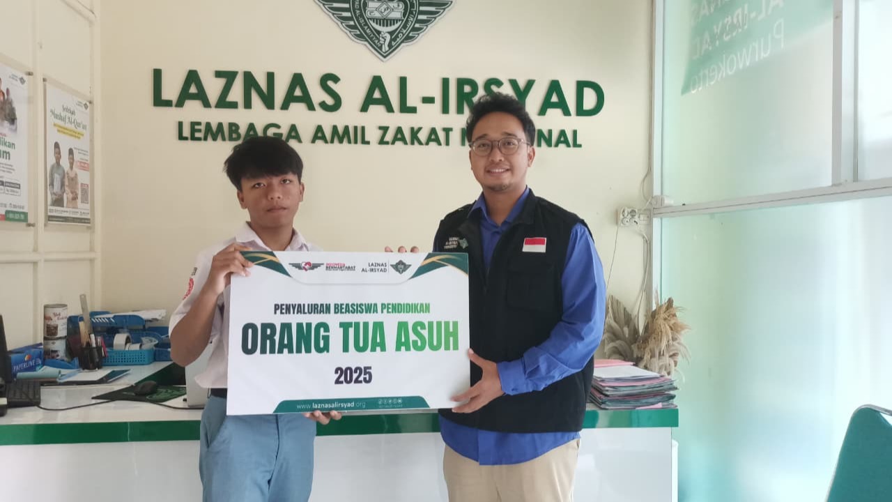 Salurkan Beasiswa Orang Tua Asuh, LAZNAS Al-Irsyad Purwokerto Bantu Lunasi Tunggakan SPP
