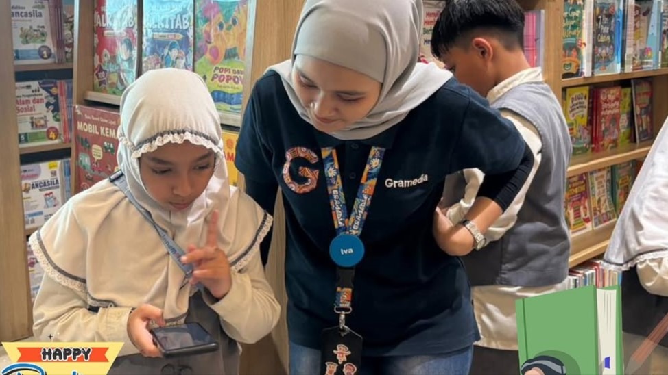 Happy Reading: Kunjungan Siswa SD Al Irsyad Purwokerto ke Gramedia untuk Tingkatkan Kegemaran Membaca