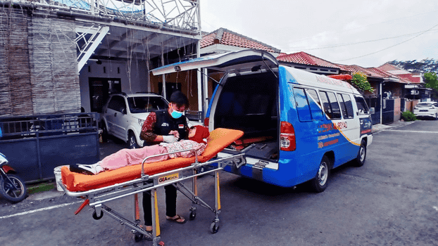 LAZNAS Al Irsyad Purwokerto Kembali Dampingi Yumna untuk Terapi Saraf