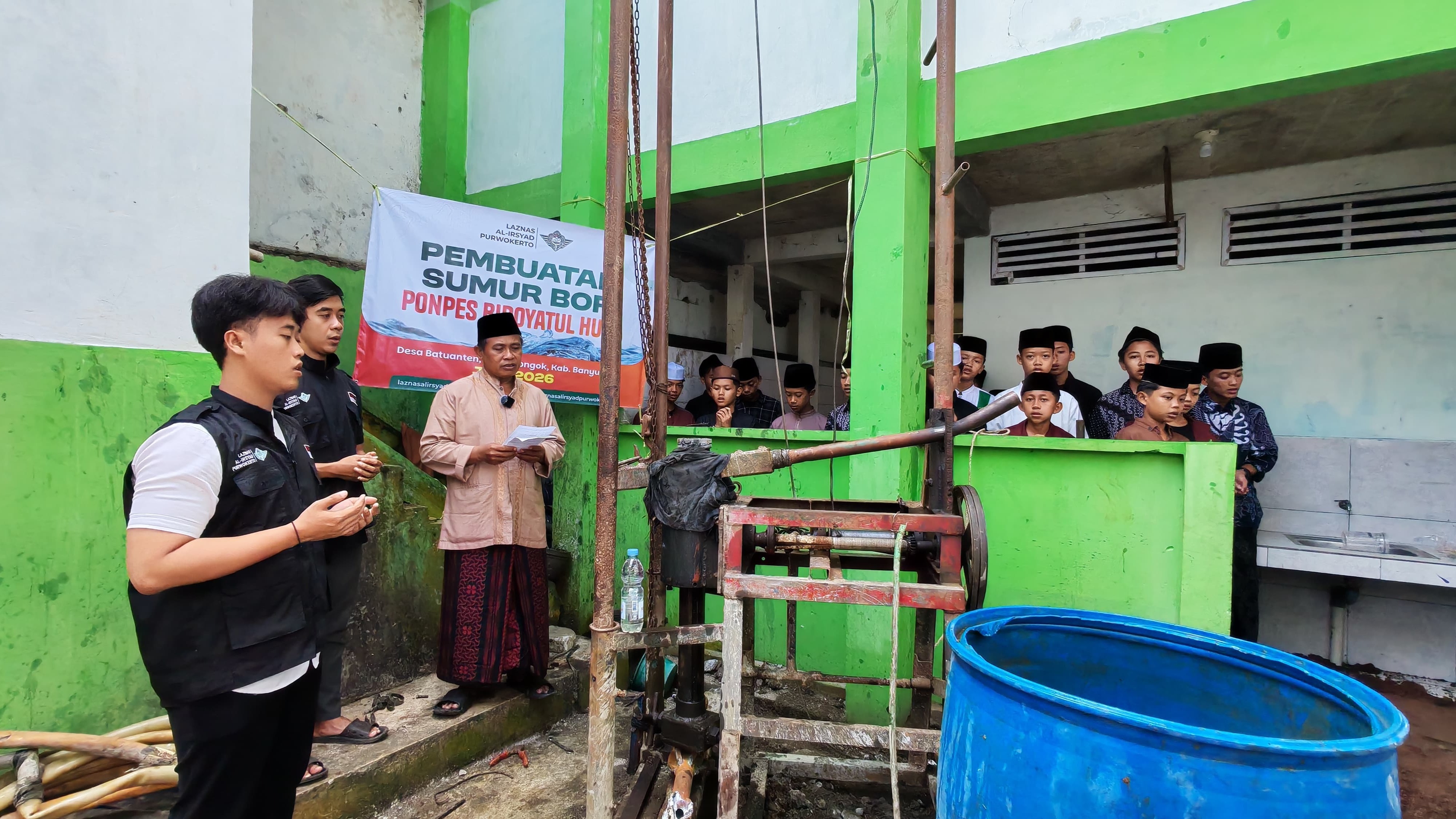 Doa Bersama Awali Pengeboran Sumur Bor untuk 200 Santri Biroyatul Huda