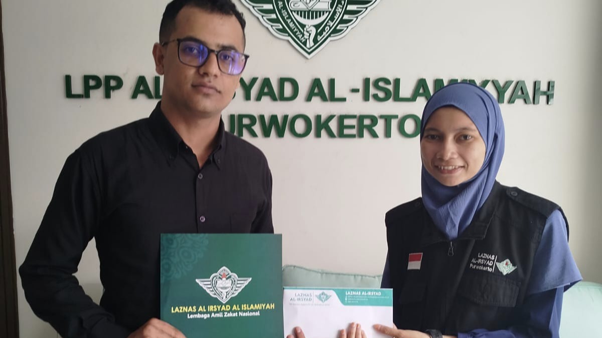 Laznas dan LPP Al Irsyad Purwokerto Bantu Mahasiswa Yaman Melalui Dana Zakat