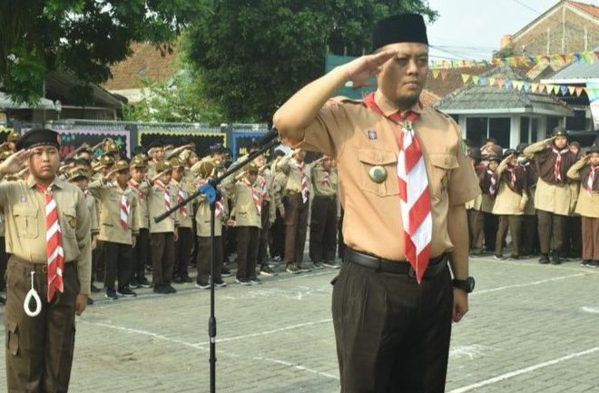 Semangat Hari Pahlawan Terpancar di SD Al Irsyad Al Islamiyyah 02 Purwokerto