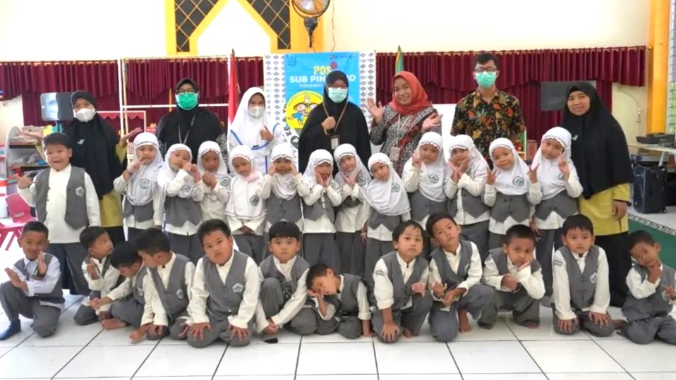 Bersama Puskesmas, PAUD Al Irsyad Purwokerto Sukseskan Imunisasi Polio di sekolah