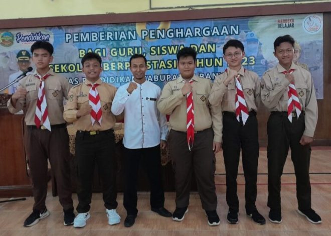 Lima Siswa SMP AABS Meraih Penghargaan dari Dindik Kabupaten Banyumas