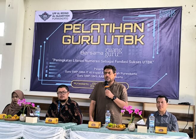 Serius Tingkatkan Capaian UTBK, LPP Al Irsyad Purwokerto Gandeng Ruang Guru Latih Guru SMP dan SMA